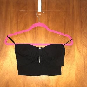Bow cut out crop top.